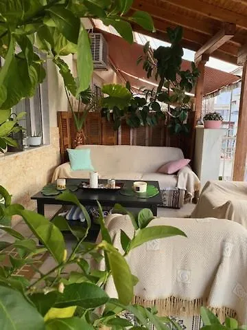Το Σπίτι Της Παρασκευής Lejlighed Thessaloníki 0*,  Grækenland